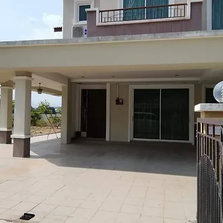 Casa Margosa Homestay Ipoh Exterior photo